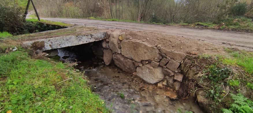 REPARAÇÃO DE MURO - FOJO